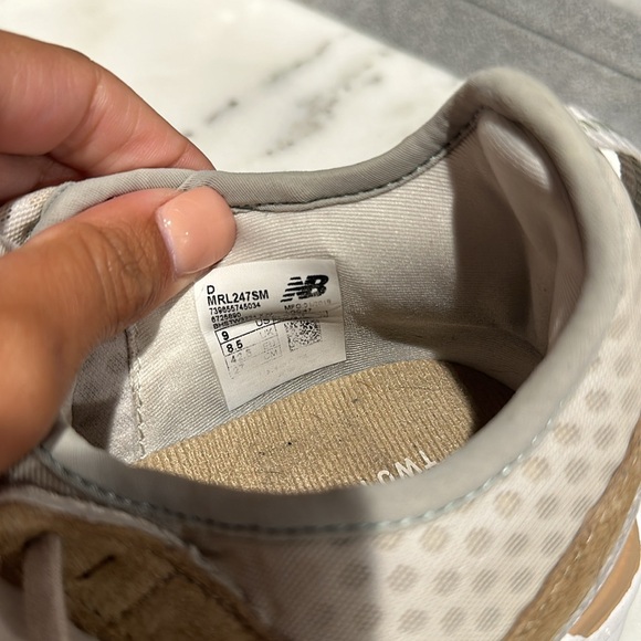 Men’s New Balance sneaker - Picture 6 of 6